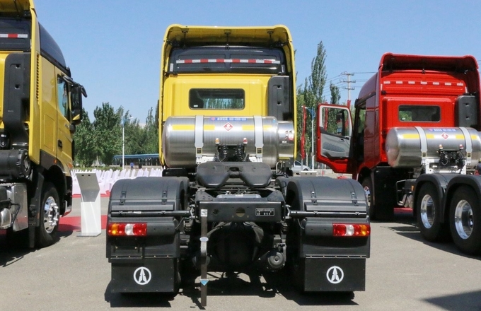 بيبن جرار جديد شاحنة 6X4 جرار للنقل 1