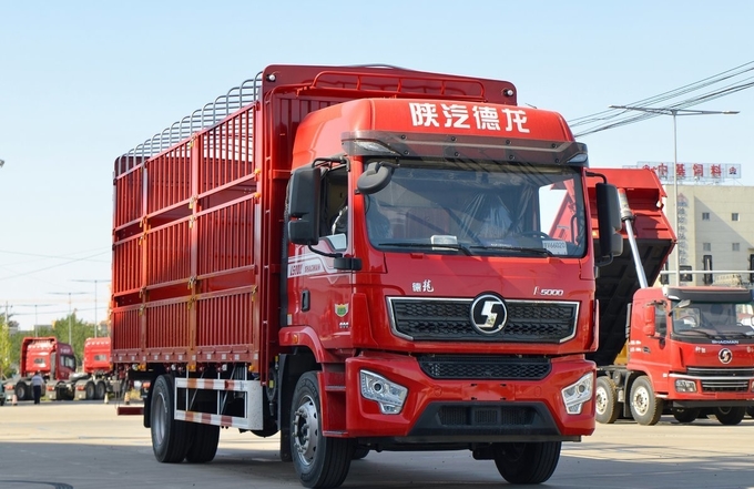 Shacman L5000 Caminhão de carga pesado para transporte de mercadorias ABS Sim Tanque de carga comprimento 6,2-8m 1