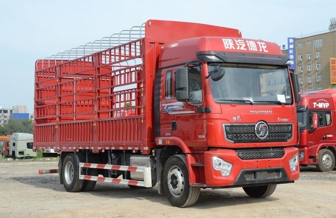 Shacman L5000 Caminhão de carga pesado para transporte de mercadorias ABS Sim Tanque de carga comprimento 6,2-8m 0