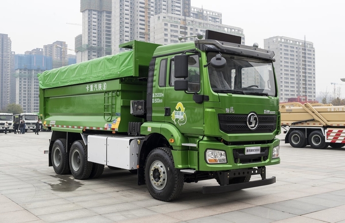 60톤 중량 430마력 6x4 샤크만 M3000 덤프 트럭 두바이 덤프 탱크 길이 5.3-6.2M 1