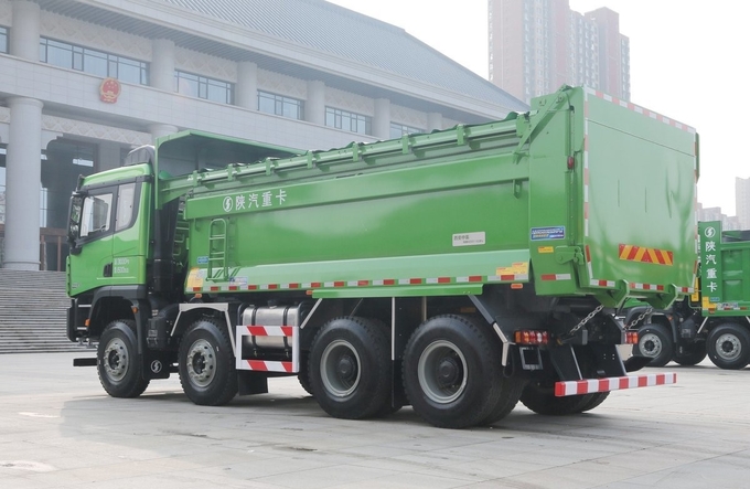 Caminhão Shacman Dump 400ph EuroV poderoso e durável para ambientes de mineração 2