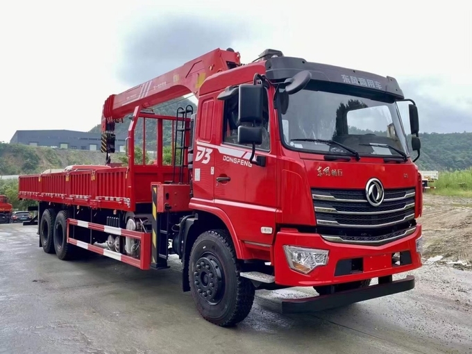 ISUZU GIGA Caminhão Montado Guindastes 8x4 14-25ton Guindastes de Braço Direito Caminhão Telescópico 1