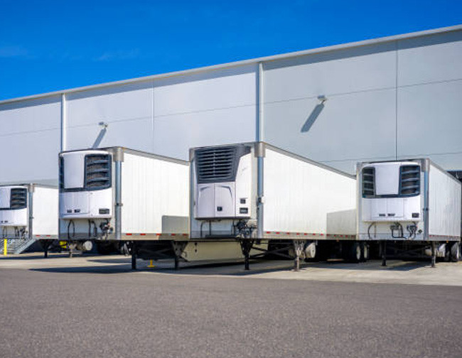 Caminhão refrigerado de 3 eixos semirreboque para transporte de mercadorias congeladas Equipamento de conservação 1